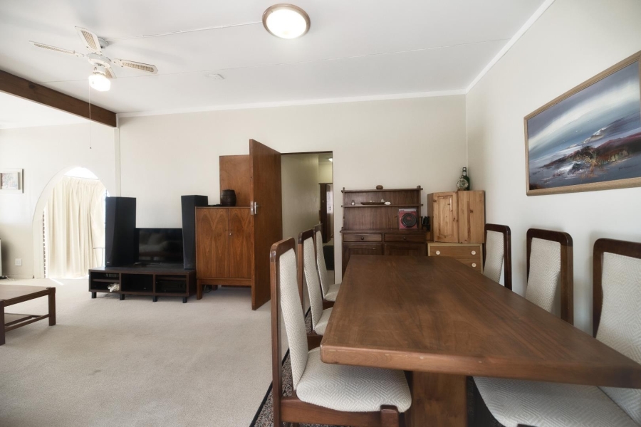 5 Bedroom Property for Sale in De Kelders Western Cape